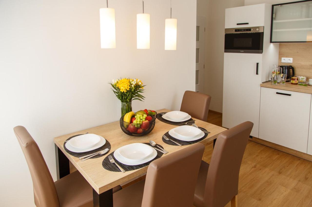 Apartments Villa Whitehouse Ostrava Ngoại thất bức ảnh