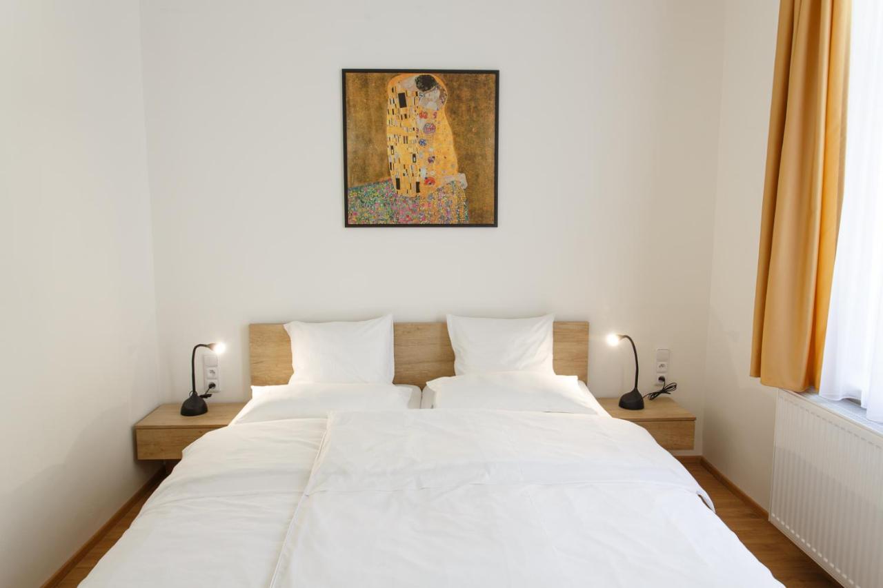 Apartments Villa Whitehouse Ostrava Ngoại thất bức ảnh