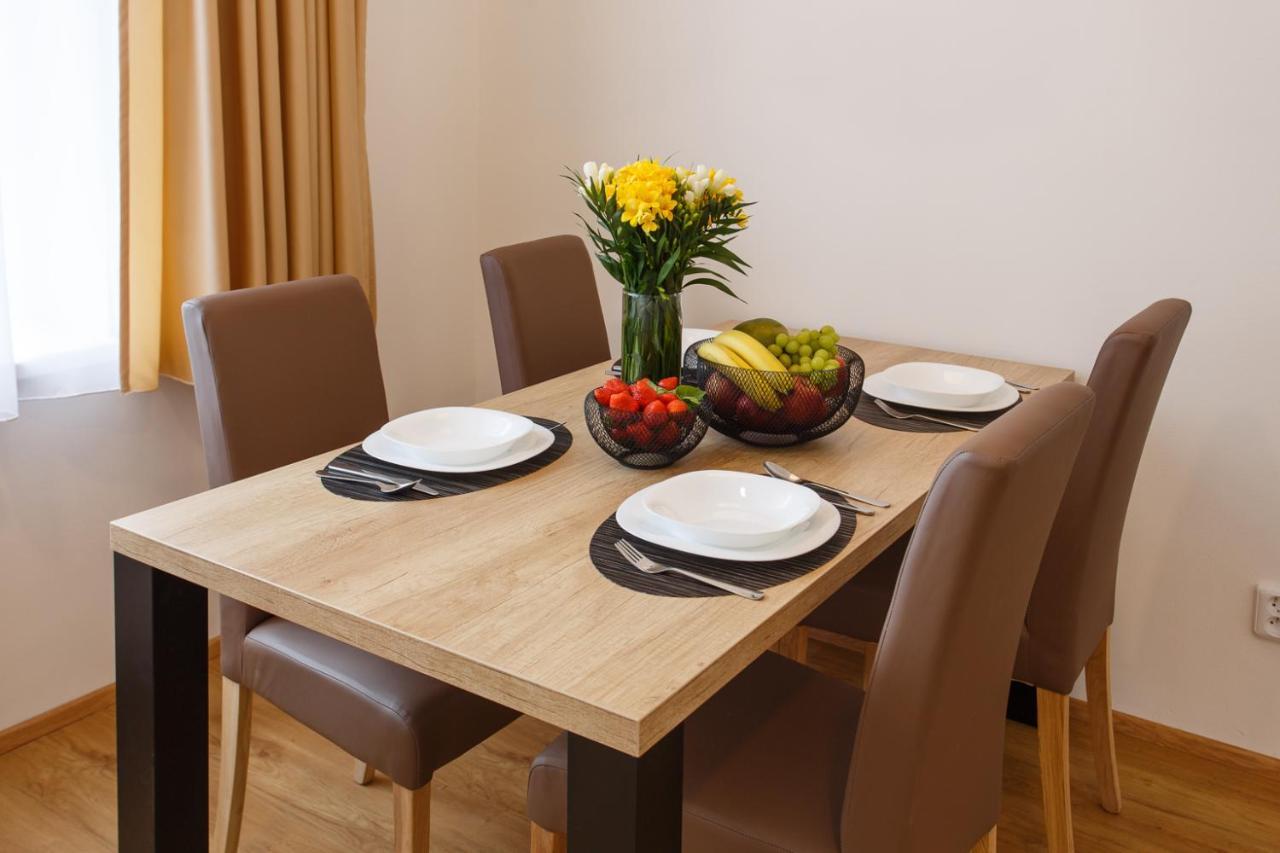 Apartments Villa Whitehouse Ostrava Ngoại thất bức ảnh